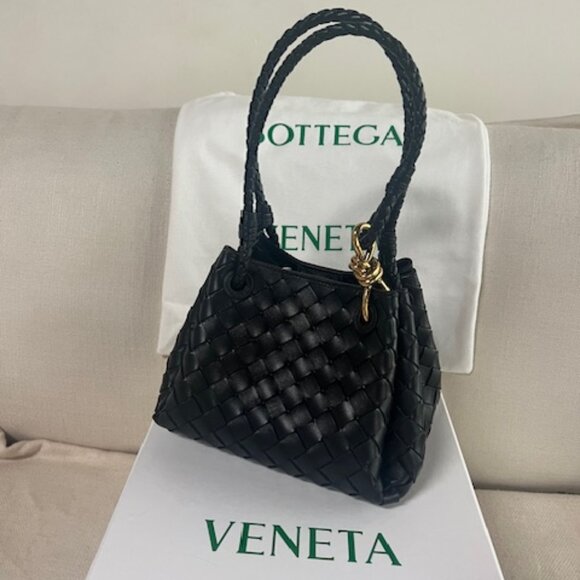 Bottega Veneta Handbags - NEW Bottega Veneta Small Andiamo Parachute in Black